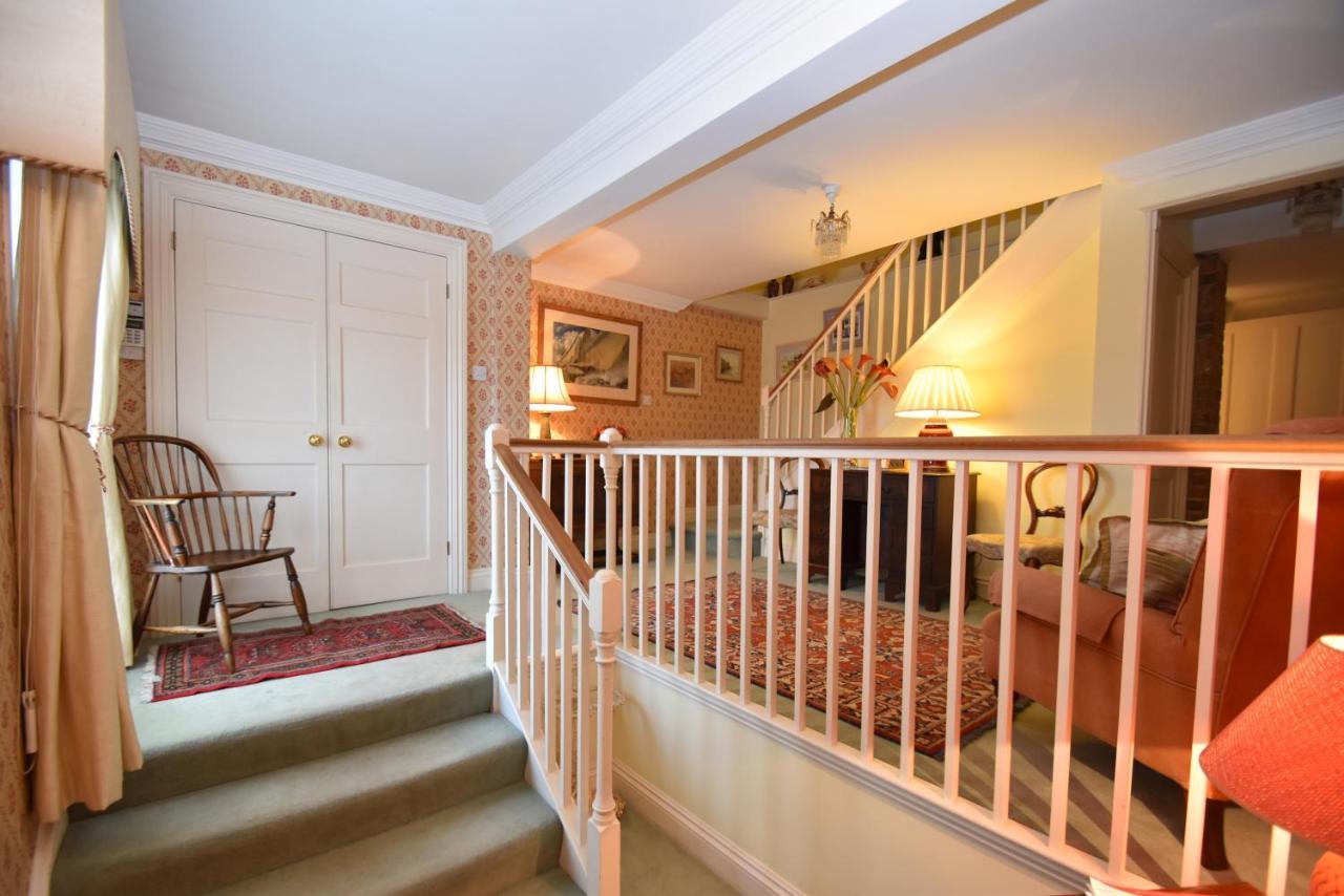 Whitefriars, Rye - Central Location With Parking For 3 Cars - Large Family Home Εξωτερικό φωτογραφία